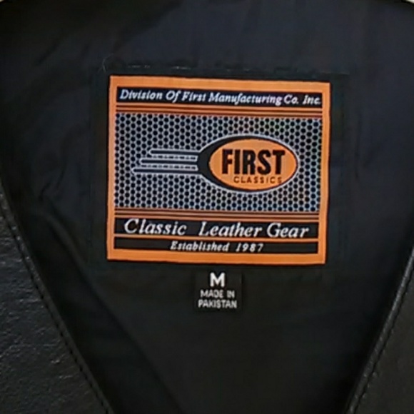 First Classics Leather Vest - Picture 2 of 4
